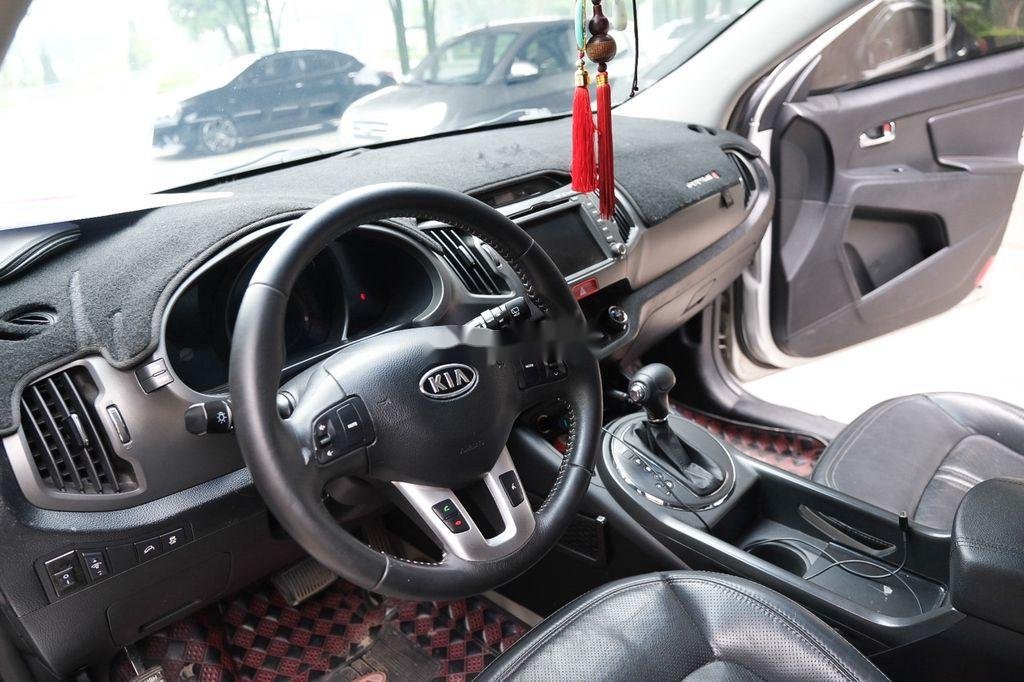 Kia Sportage  Limited  2010 - Cần bán xe Kia Sportage Limited năm sản xuất 2010, màu bạc, nhập khẩu nguyên chiếc, 492 triệu