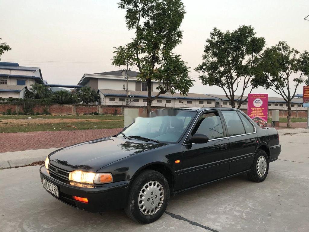 Honda Accord 1993 - Cần bán Honda Accord đời 1993, màu đen, nhập khẩu nguyên chiếc, giá tốt