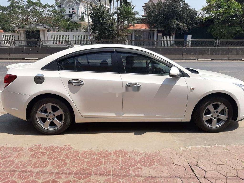 Chevrolet Cruze 2011 - Bán Chevrolet Cruze 2011 giá cạnh tranh