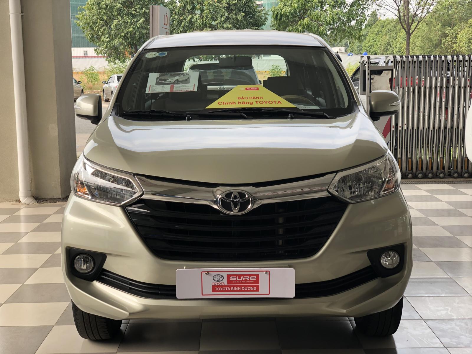 Toyota Toyota khác 1.5AT 2018 - Cần bán gấp Toyota Avanza 1.5AT đời 2018, màu vàng, nhập khẩu