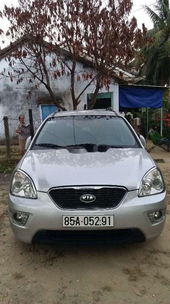 Kia Carens   2011 - Cần bán xe Kia Carens năm 2011, giá cạnh tranh