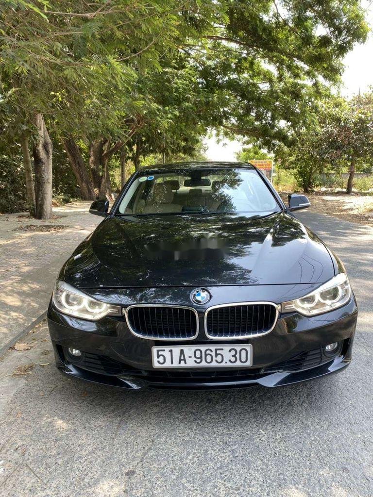 BMW 3 Series    2014 - Bán ô tô BMW 3 Series sản xuất 2014, màu đen, xe nhập như mới