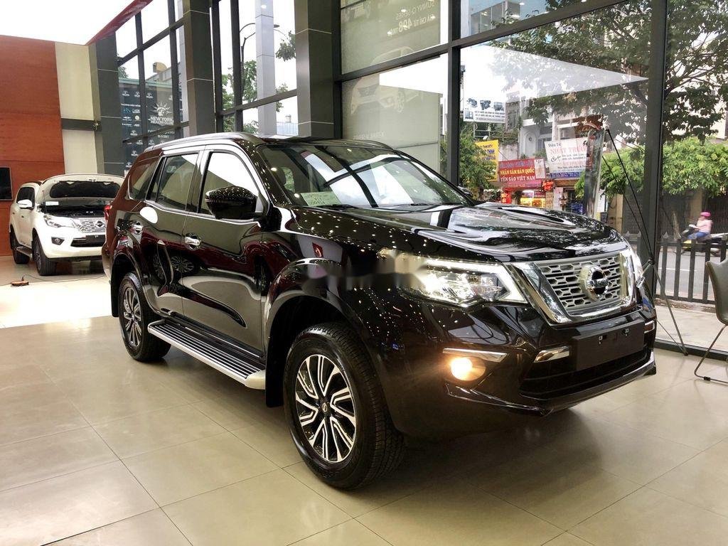 Nissan X Terra    2019 - Bán Nissan X Terra năm sản xuất 2019, màu đen, xe nhập