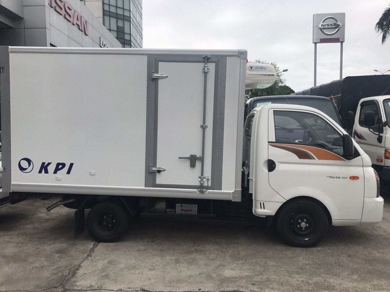 Hyundai Porter 2020 - Ưu đãi giảm gái sâu khi mua chiếc Hyundai Porter  thùng đông lạnh, sản xuất 2020, xe nhập