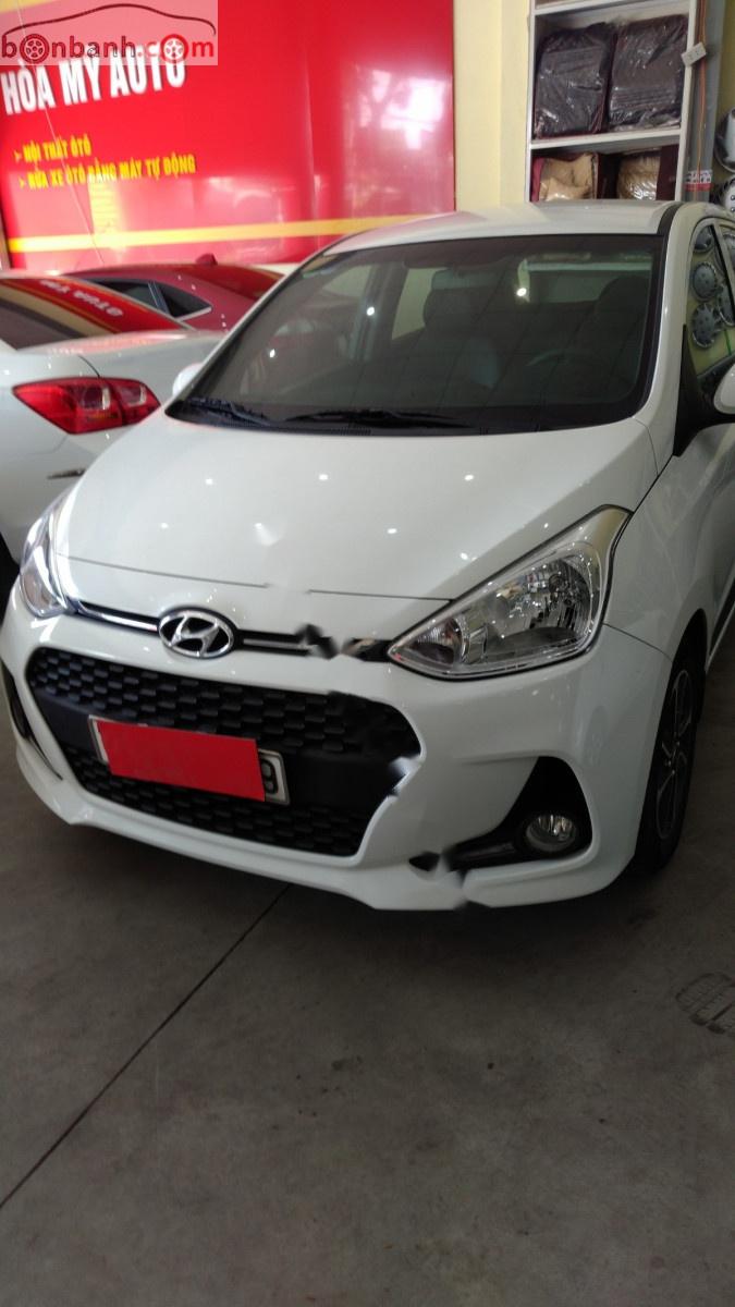 Hyundai Grand i10 2017 - Xe Hyundai Grand i10 sản xuất 2017, màu trắng còn mới