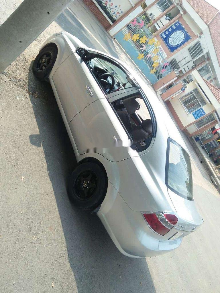 Daewoo Gentra   2008 - Bán Daewoo Gentra năm sản xuất 2008, màu bạc, nhập khẩu