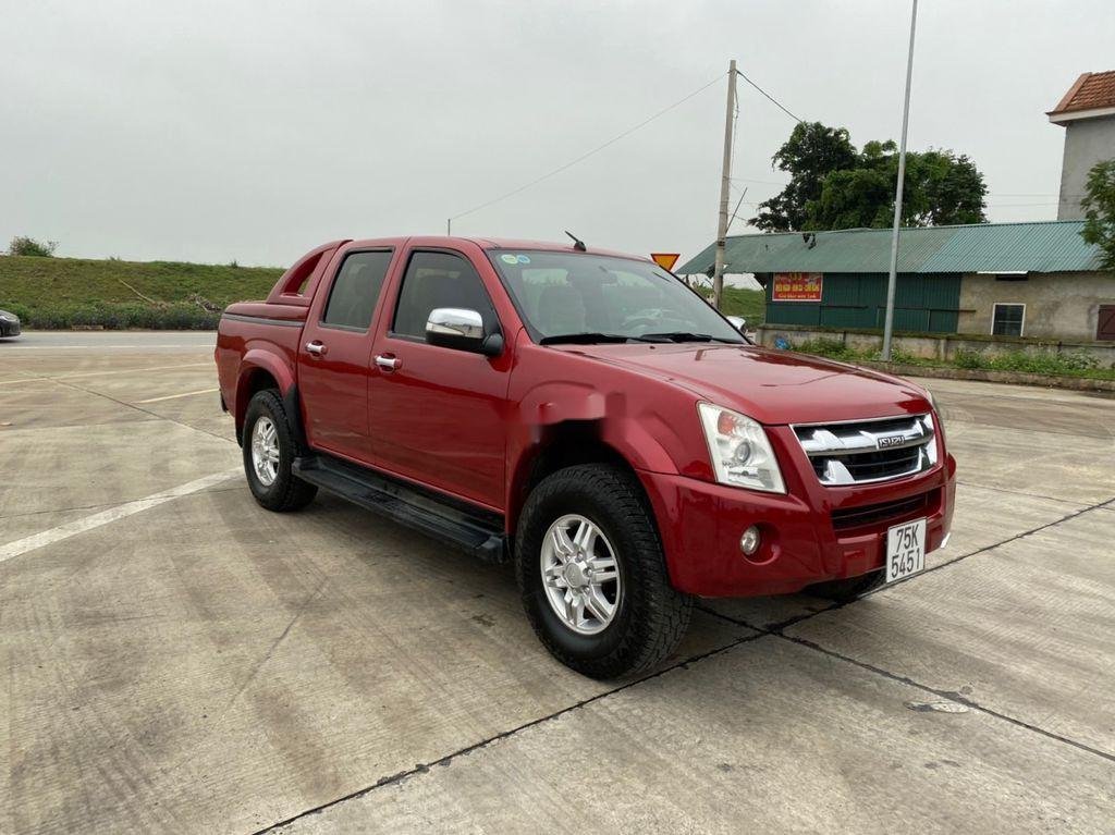 Isuzu Dmax   2010 - Cần bán gấp Isuzu Dmax sản xuất năm 2010, màu đỏ, nhập khẩu nguyên chiếc, giá 285tr