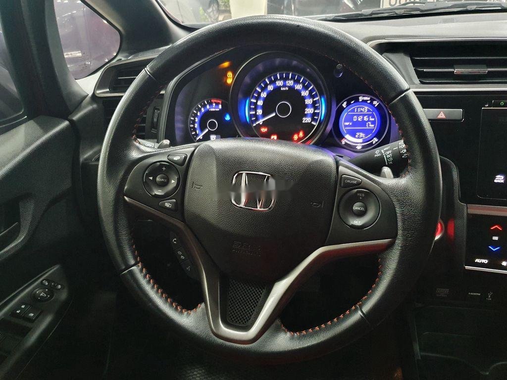 Honda Jazz   1.5RS  2018 - Cần bán gấp Honda Jazz 1.5RS năm sản xuất 2018, màu đỏ, nhập khẩu nguyên chiếc