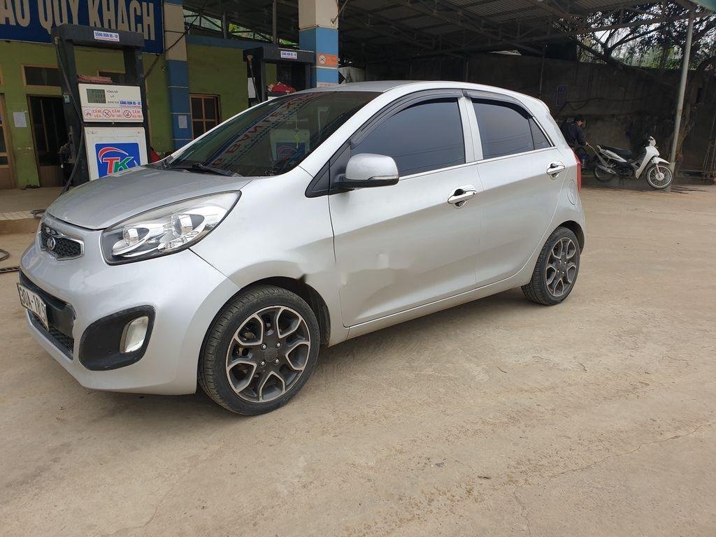 Kia Picanto   2014 - Cần bán gấp Kia Picanto 2014, màu bạc, giá chỉ 222 triệu