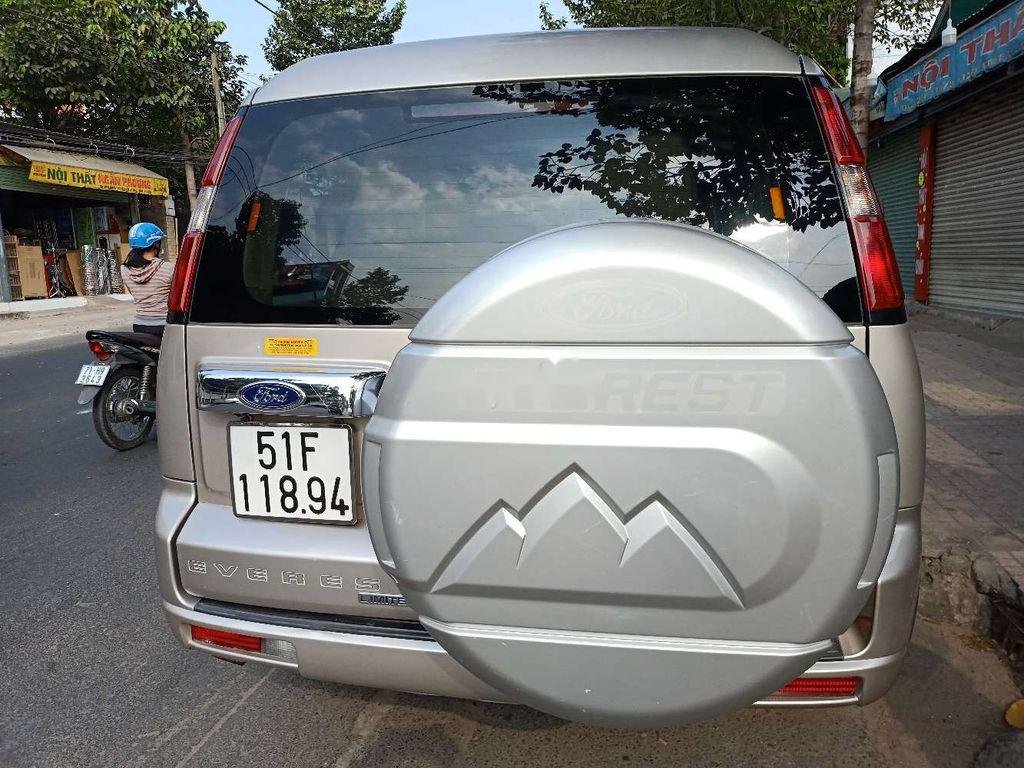 Ford Everest    2010 - Cần bán lại xe Ford Everest sản xuất 2010, 420tr