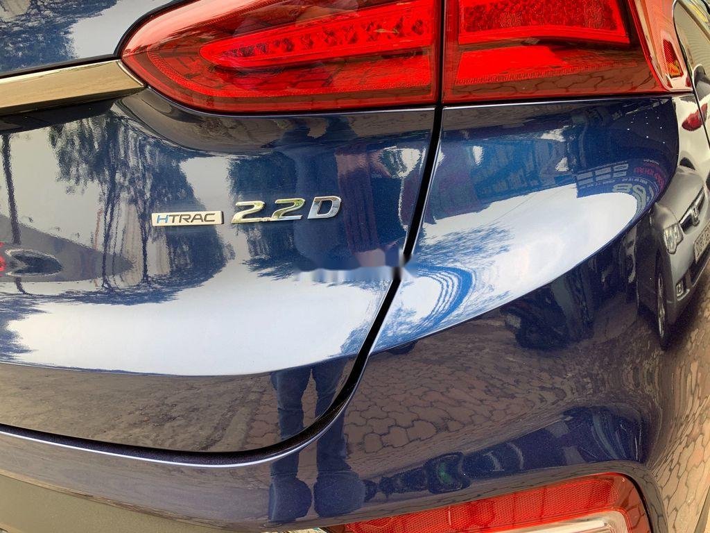Hyundai Santa Fe   2019 - Bán Hyundai Santa Fe sản xuất 2019, màu xanh lam chính chủ