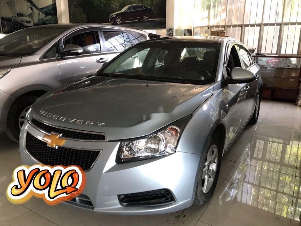 Chevrolet Cruze 2010 - Cần bán xe Chevrolet Cruze đời 2010, màu xám số sàn