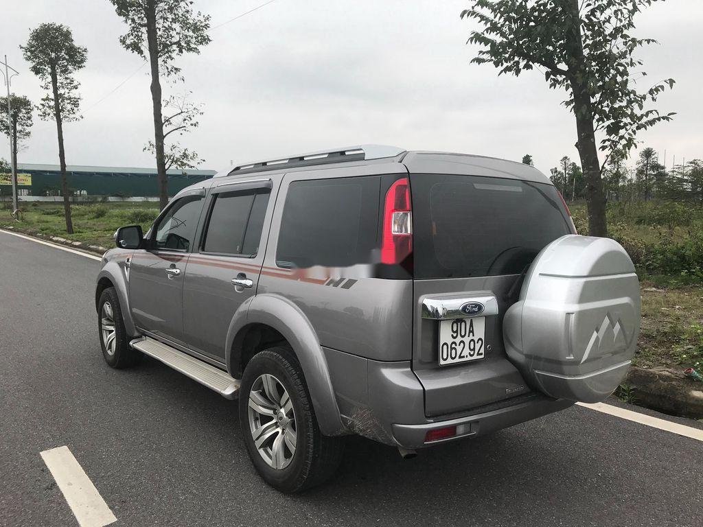 Ford Everest 2011 - Bán Ford Everest AT năm 2011 số tự động, giá chỉ 455 triệu