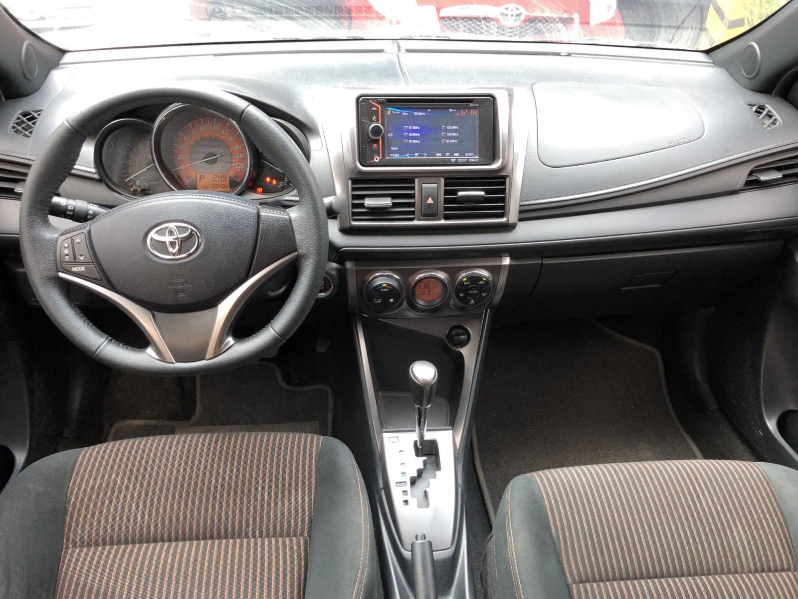 Toyota Yaris 1.5CVT 2015 - Xe Yaris nhập khẩu lướt ít cây giá hot