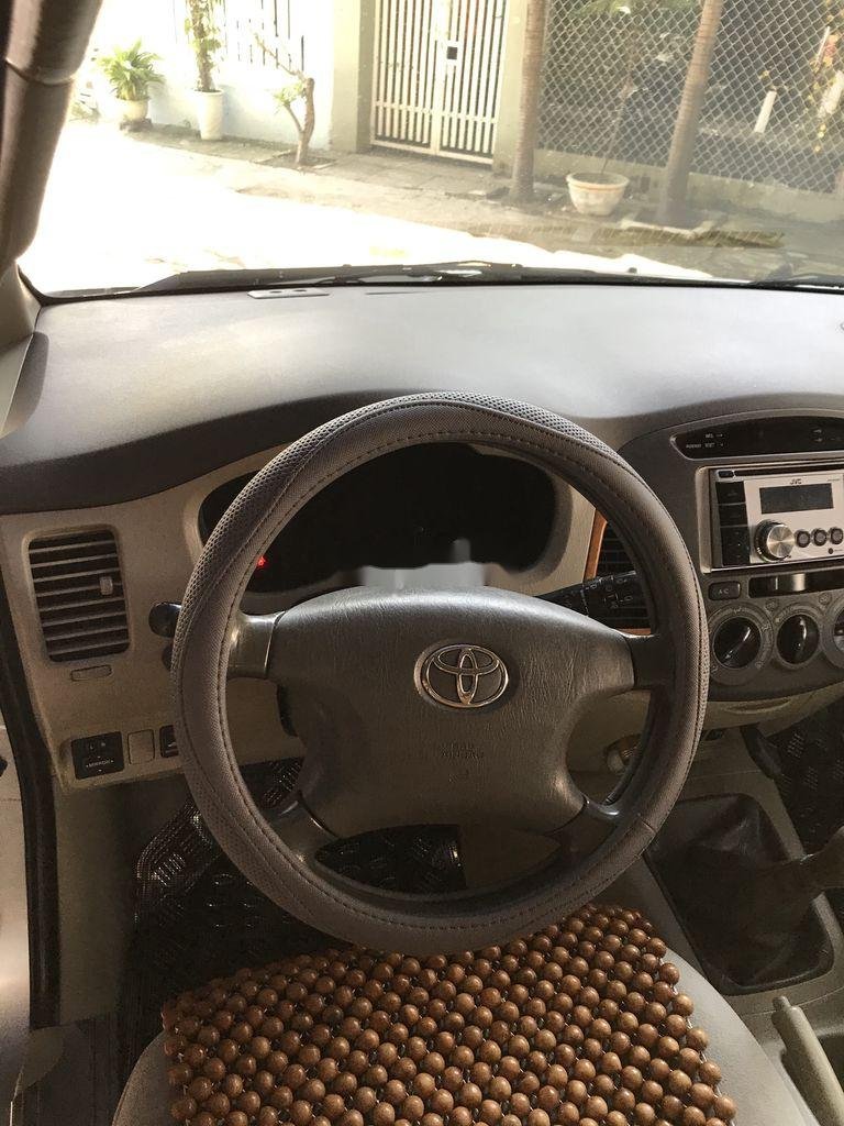 Toyota Innova     2009 - Cần bán xe cũ Toyota Innova sản xuất 2009