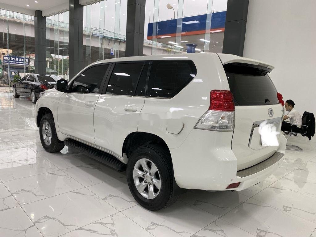 Toyota Prado 2011 - Bán Toyota Prado sản xuất năm 2011, màu trắng