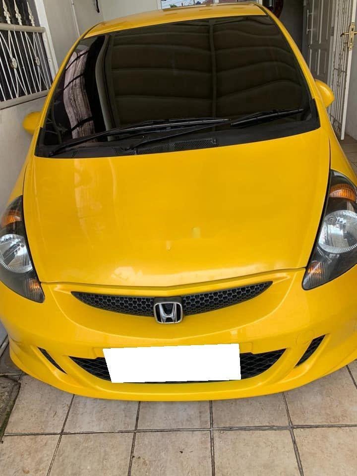 Honda Jazz 2007 - Bán Honda Jazz sản xuất 2007, màu vàng, xe nhập số tự động