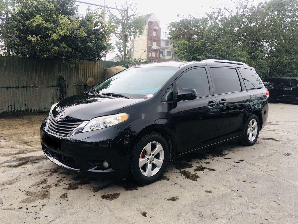 Toyota Sienna 2010 - Cần bán xe Toyota Sienna đời 2010, xe nhập