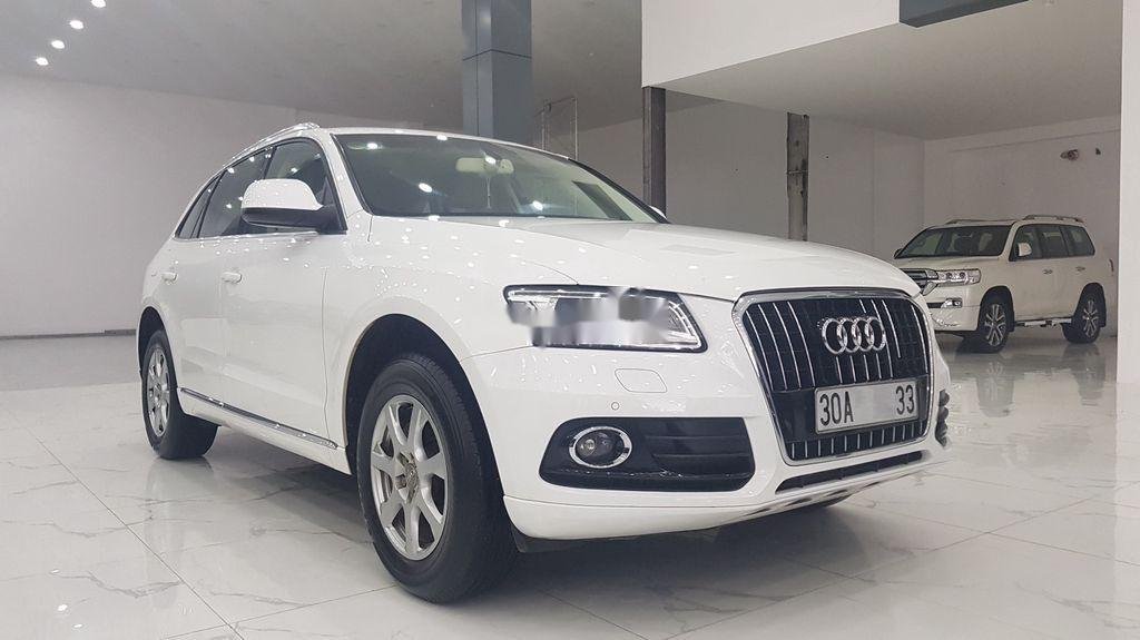 Audi Q5     2013 - Bán xe Audi Q5 năm 2013, màu trắng, nhập khẩu nguyên chiếc