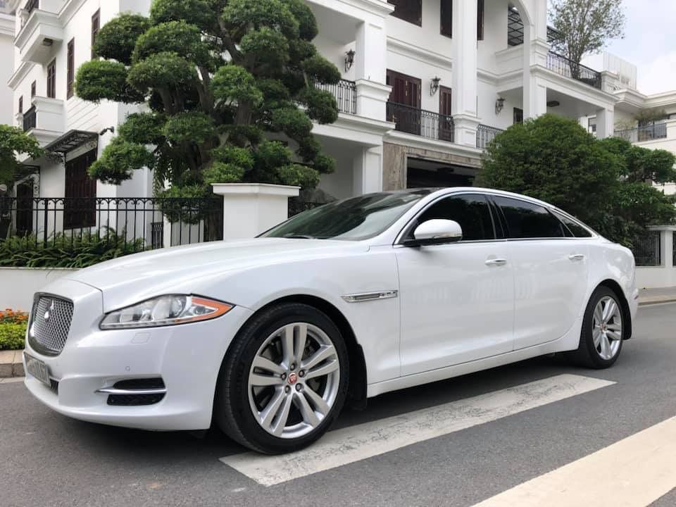 Jaguar XJL 2015 - Cần bán lại xe cũ Jaguar XJL đời 2015, giá rẻ, giao xe nhanh