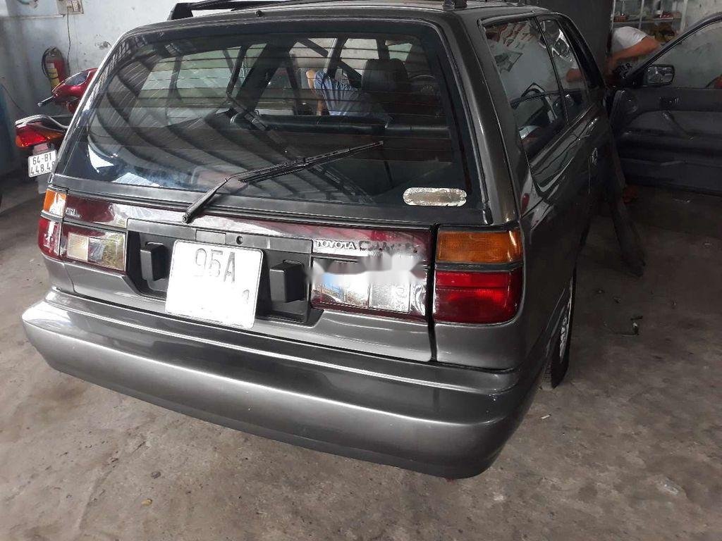 Toyota Corona   1985 - Cần bán gấp Toyota Corona đời 1985, màu đen, xe nhập