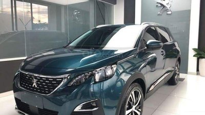 Peugeot 5008 1.6GAT 2020 - Bán ô tô Peugeot 5008 1.6GAT đời 2020, màu xanh lục