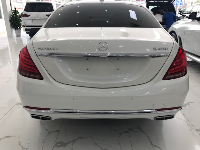 Mercedes-Benz Maybach S400 2017 - Bán xe Mercedes S400 Maybach 2017 màu trắng, nội thất kem, xe siêu mới một chủ từ đầu