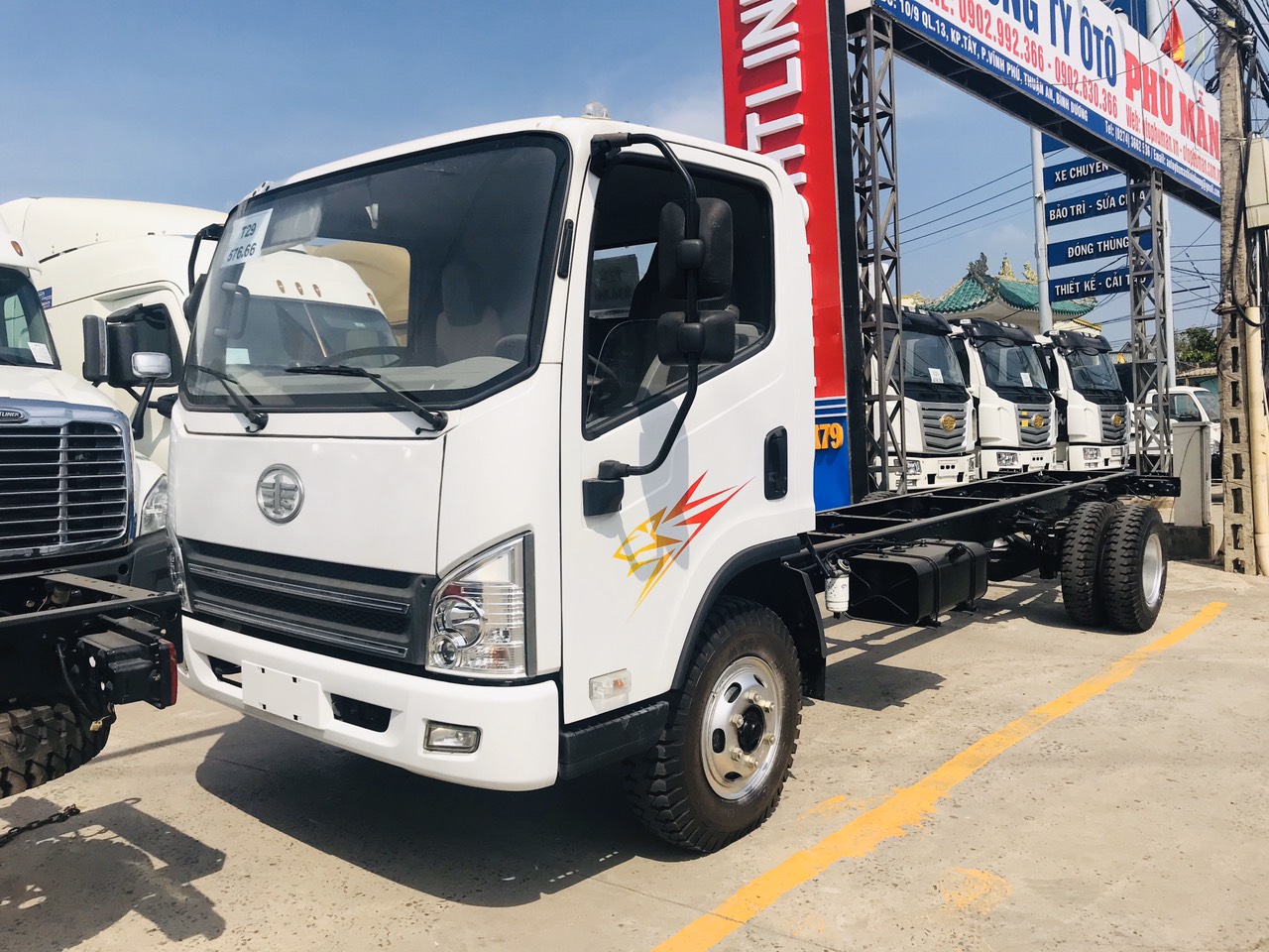 Howo La Dalat 2019 - Xe tải FAW 7 tấn 3 | xe FAW 7.3 tấn — máy Hyundai — thùng 6m2