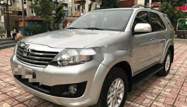 Toyota Fortuner      2013 - Bán Toyota Fortuner sản xuất năm 2013, màu bạc