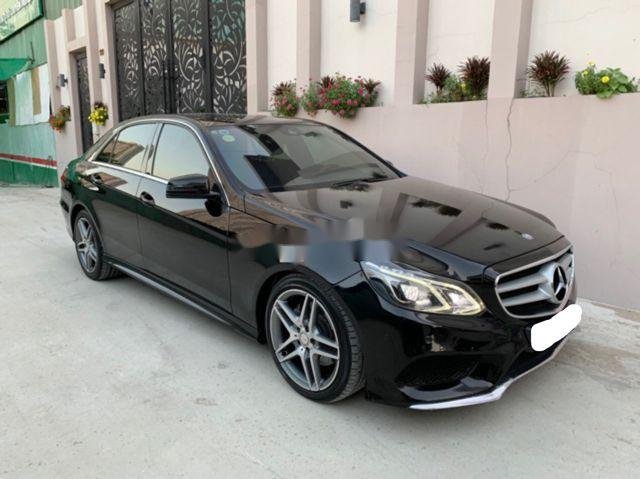 Mercedes-Benz E class 2015 - Bán xe Mercedes E250 AMG sản xuất 2015, màu đen