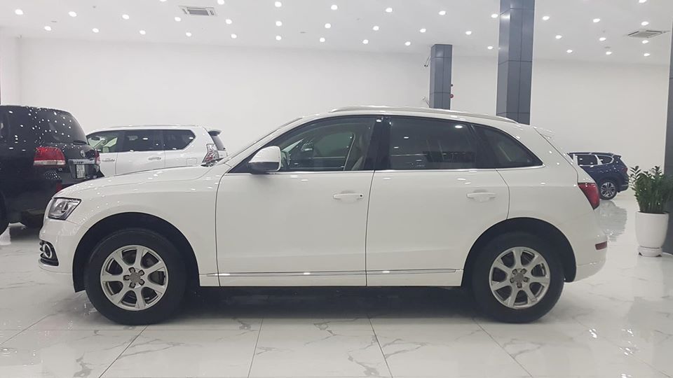 Audi Q5 2013 - Cần bán Audi Q5 đời 2014, màu trắng, nhập khẩu, 950 triệu