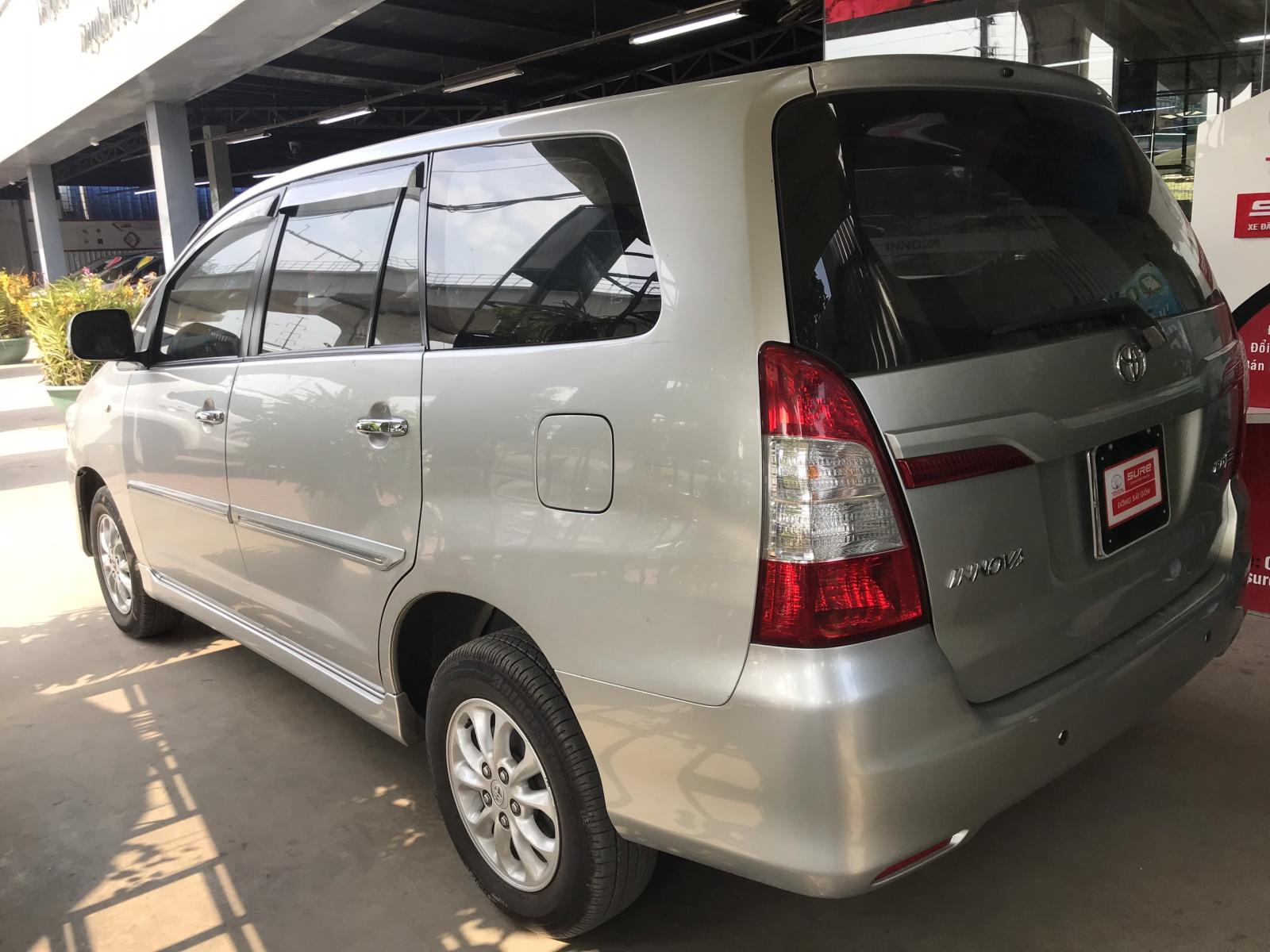 Toyota Innova 2.0E 2014 - Cần bán Innova 2014 - giá hot