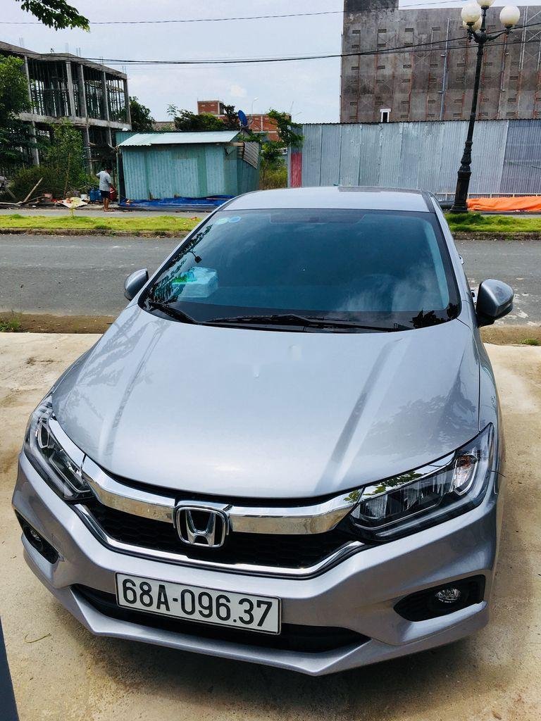 Honda City   2018 - Bán xe Honda City đời 2018, màu bạc, nhập khẩu còn mới, 530tr