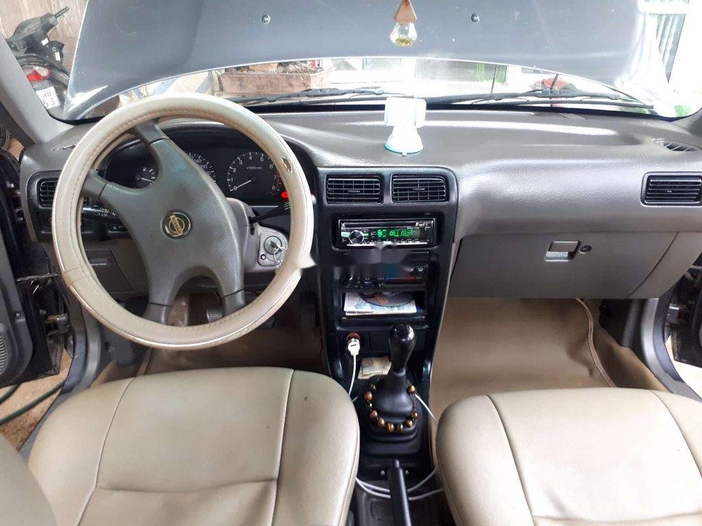 Nissan Sunny     1992 - Bán Nissan Sunny sản xuất năm 1992, màu xám, nhập khẩu xe gia đình