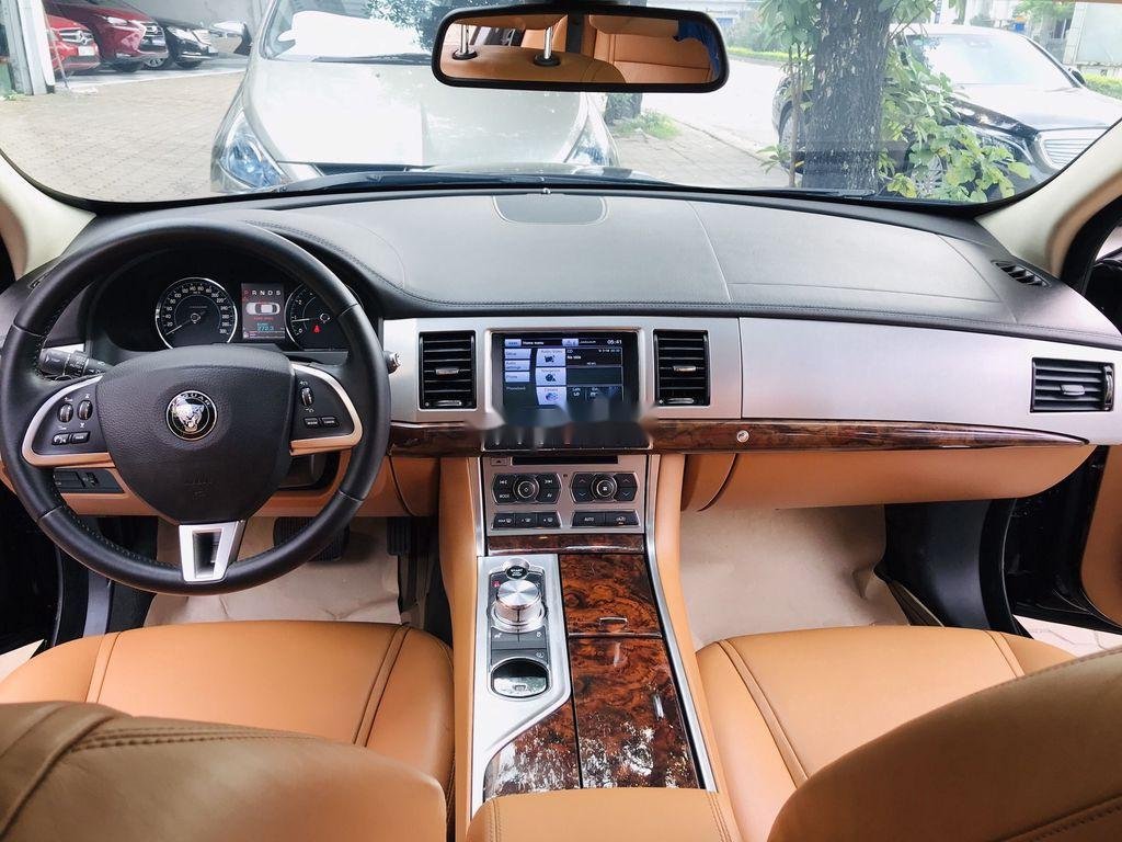 Jaguar XF   2015 - Bán Jaguar XF sản xuất 2015, màu đen, nhập khẩu 