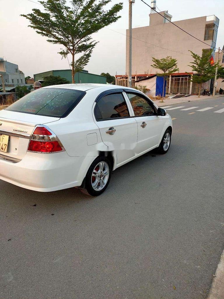 Chevrolet Aveo   2016 - Bán Chevrolet Aveo sản xuất năm 2016, giá chỉ 260 triệu