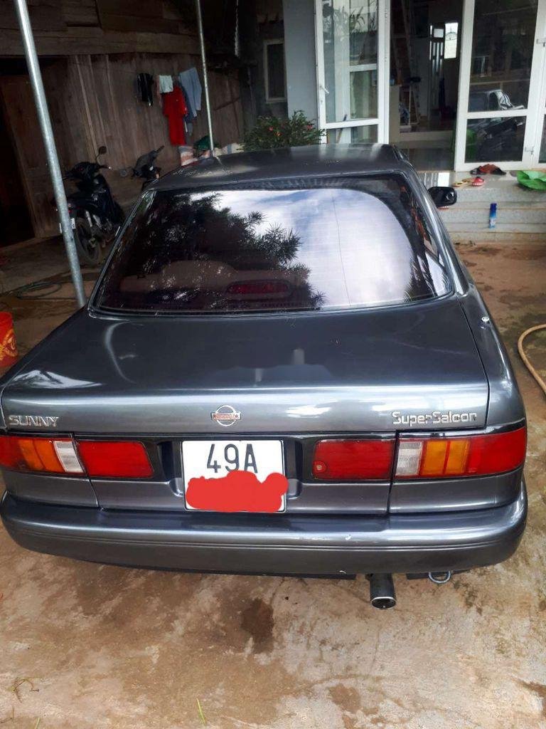 Nissan Sunny     1992 - Bán Nissan Sunny sản xuất năm 1992, màu xám, nhập khẩu xe gia đình