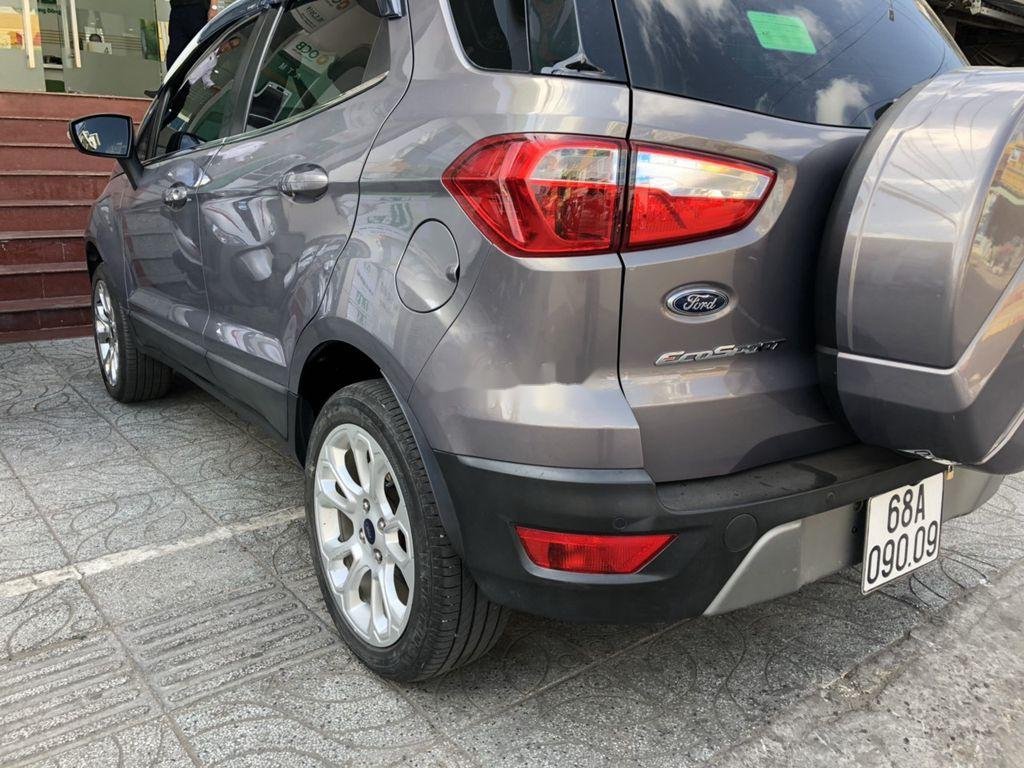 Ford EcoSport   2018 - Cần bán lại xe Ford EcoSport sản xuất năm 2018, màu xám