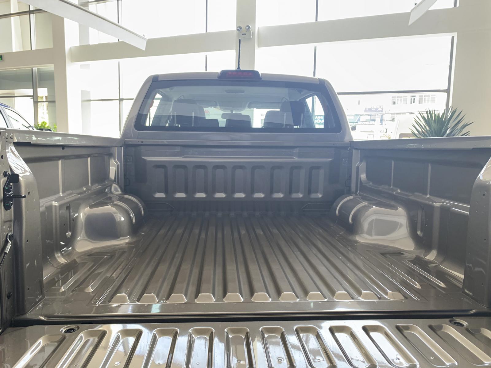 Ford Ranger   XLS 2.2 AT  2019 - Xả kho Ranger XLS - ưu đãi khủng - LH: 0388.145.415