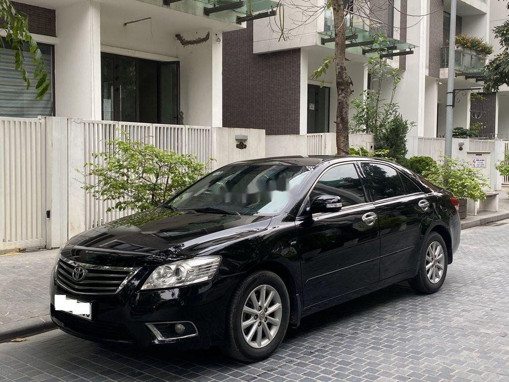 Toyota Camry 2011 - Bán xe Toyota Camry đời 2011, màu đen, giá tốt