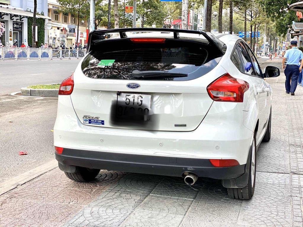 Ford Focus 2019 - Cần bán lại xe Ford Focus Trend 1.5 Turbo sản xuất 2019, màu trắng