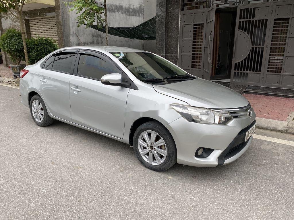 Toyota Vios 2014 - Cần bán Toyota Vios năm sản xuất 2014, màu bạc, 345 triệu