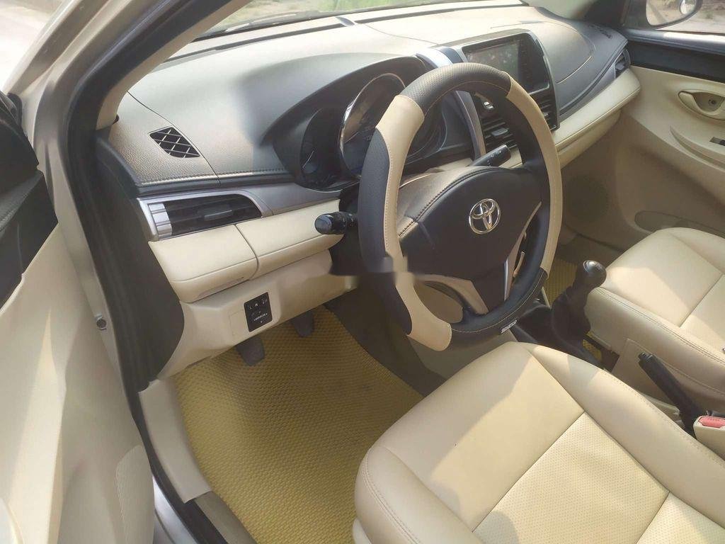Toyota Vios 2014 - Cần bán lại xe Toyota Vios đời 2014, màu vàng cát, giá chỉ 310 triệu