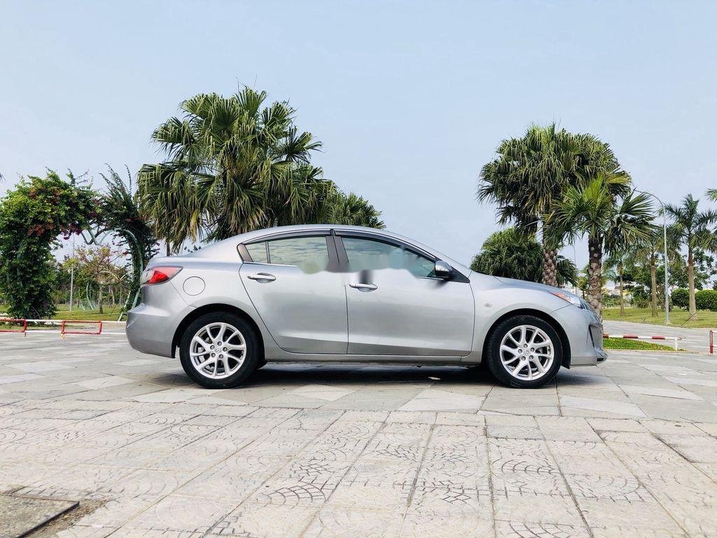 Mazda 3  S   2014 - Bán ô tô Mazda 3 S năm 2014, màu bạc, 435 triệu