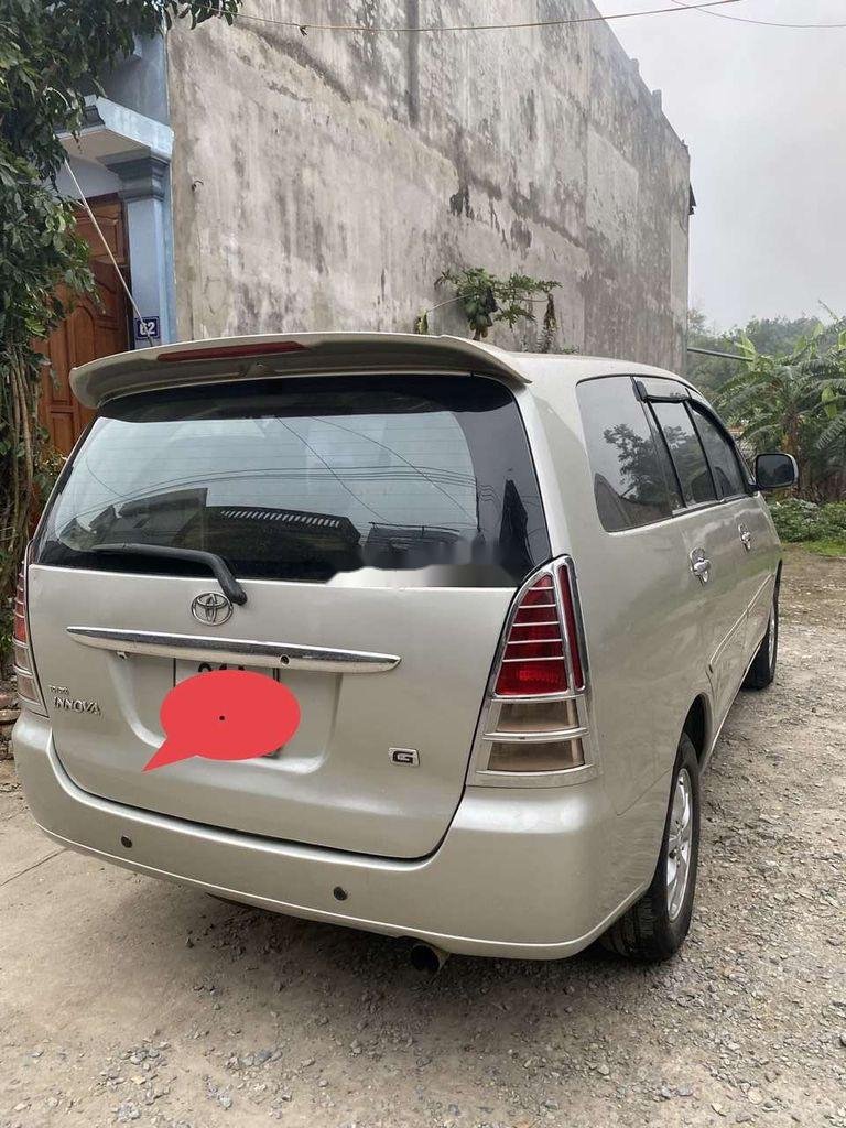 Toyota Innova 2008 - Cần bán Toyota Innova sản xuất 2008, màu bạc