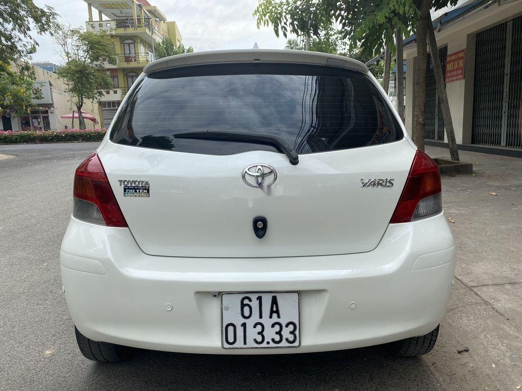 Toyota Yaris 2011 - Cần bán Toyota Yaris đời 2011, xe nhập