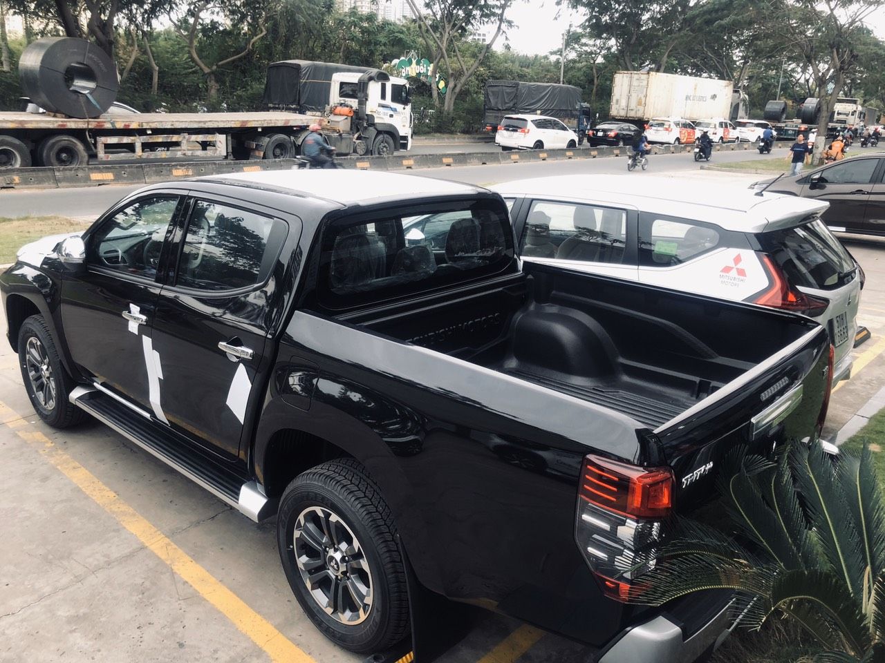 Mitsubishi Triton 2019 - Xả hàng giá thấp với chiếc Mitsubishi Triton AT Mivec, đời 2019, nhập khẩu