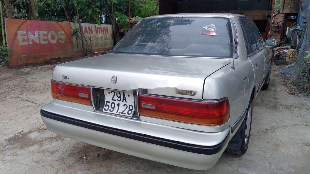 Toyota Cressida 1993 - Xe Toyota Cressida sản xuất năm 1993, màu bạc, 85tr