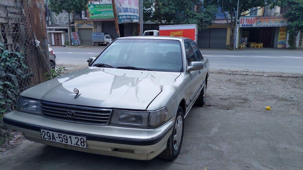 Toyota Cressida 1993 - Xe Toyota Cressida sản xuất năm 1993, màu bạc, 85tr