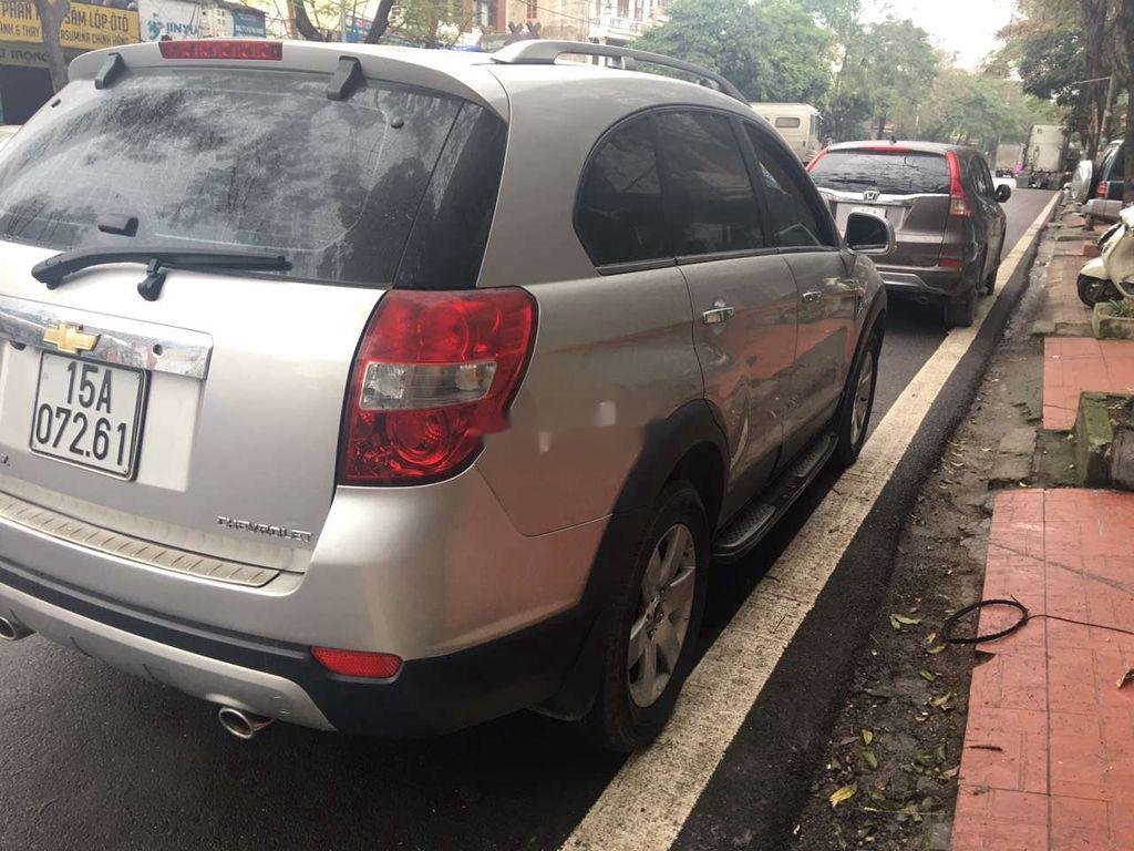 Chevrolet Captiva   2008 - Bán xe Chevrolet Captiva đời 2008, màu bạc, giá tốt